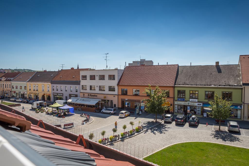 Penzion Longus Kyjov  Exterior foto